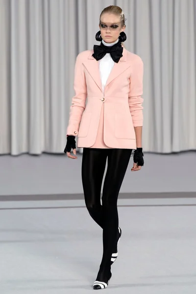 Look 7